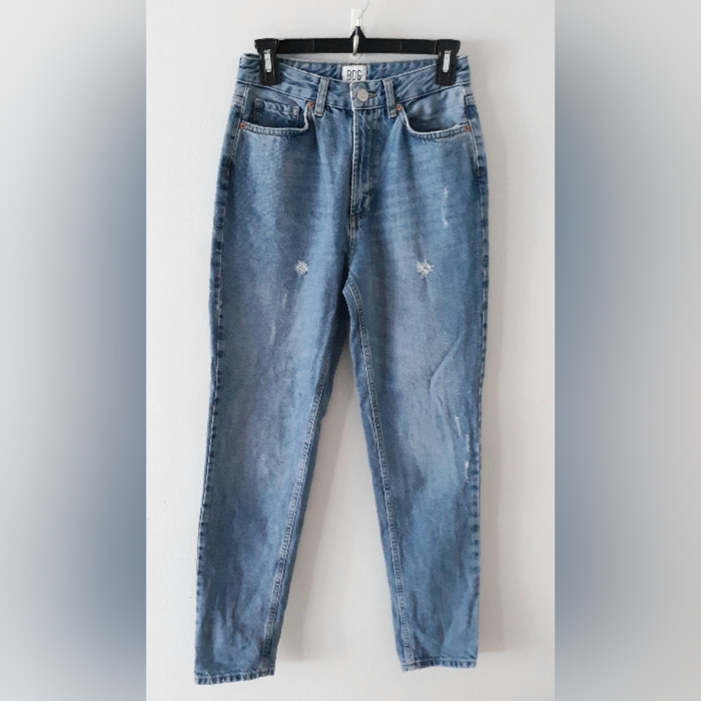 Urban Outfitters Mom Jeans 26